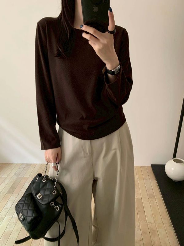 𝐍𝐞𝐰 𝟐𝟎𝟐𝟓 慕絲羊絨內搭T 