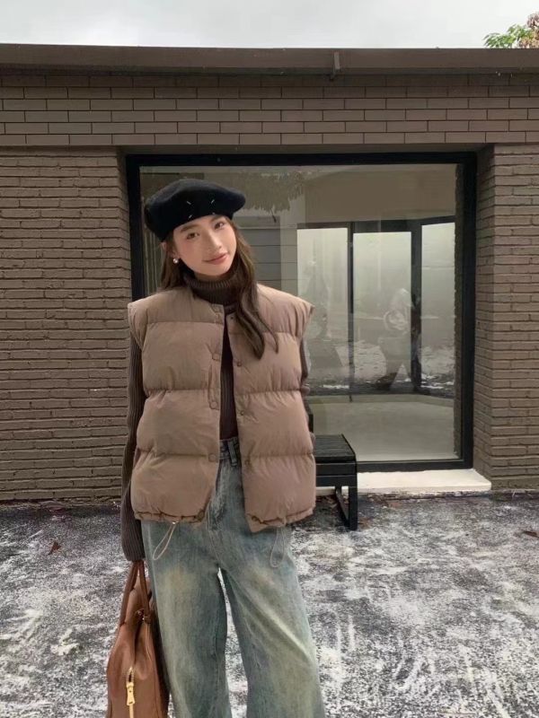 𝐍𝐞𝐰 𝟐𝟎𝟐𝟓羽絨棉圓領馬甲 