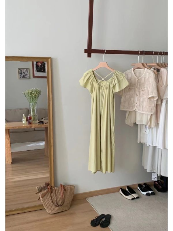 韓系綁帶口袋洋裝 韓國女裝,東大門服裝,流行穿搭,美人鞋窩,小個子穿搭,好看又平價,直播連線,現貨,
實體店鋪