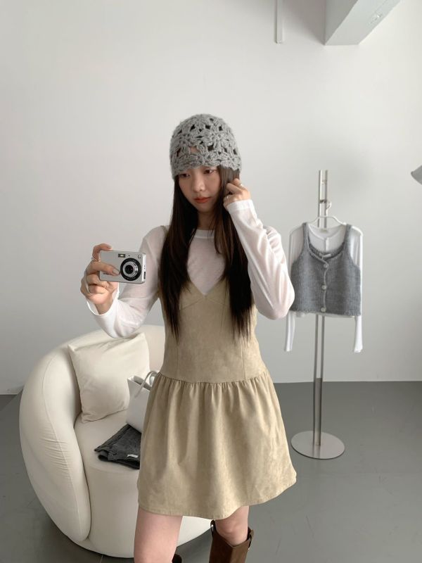 𝐍𝐞𝐰 𝟐𝟎𝟐𝟓 V領吊帶短洋 