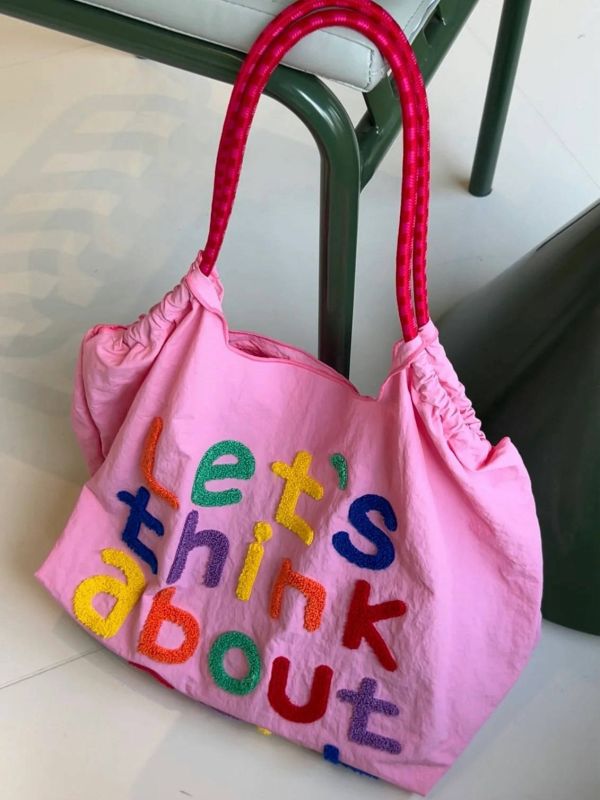 日系立體刺繡棉麻購物袋 寶藏,平價好物,極簡主義,軟乎乎,孕期穿搭,可愛呆萌,旅行好物,環保購物袋,拍照好物