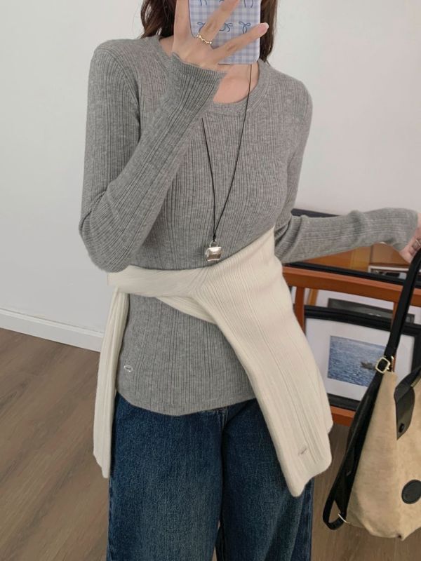 版型超好～純色打底針織上衣 