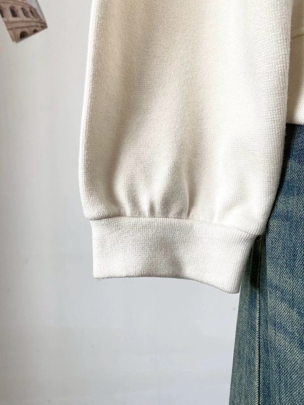 刺繡半拉鍊衛衣 