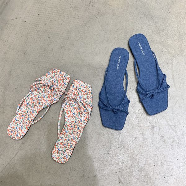 夏季沙灘渡假風～法式平底夾腳人字拖鞋 小香風,平底鞋,人字拖,韓國時尚,平價高CP,金色平底鞋,銀色平底鞋,芭蕾舞鞋