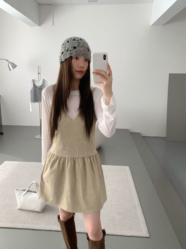 𝐍𝐞𝐰 𝟐𝟎𝟐𝟓 V領吊帶短洋 