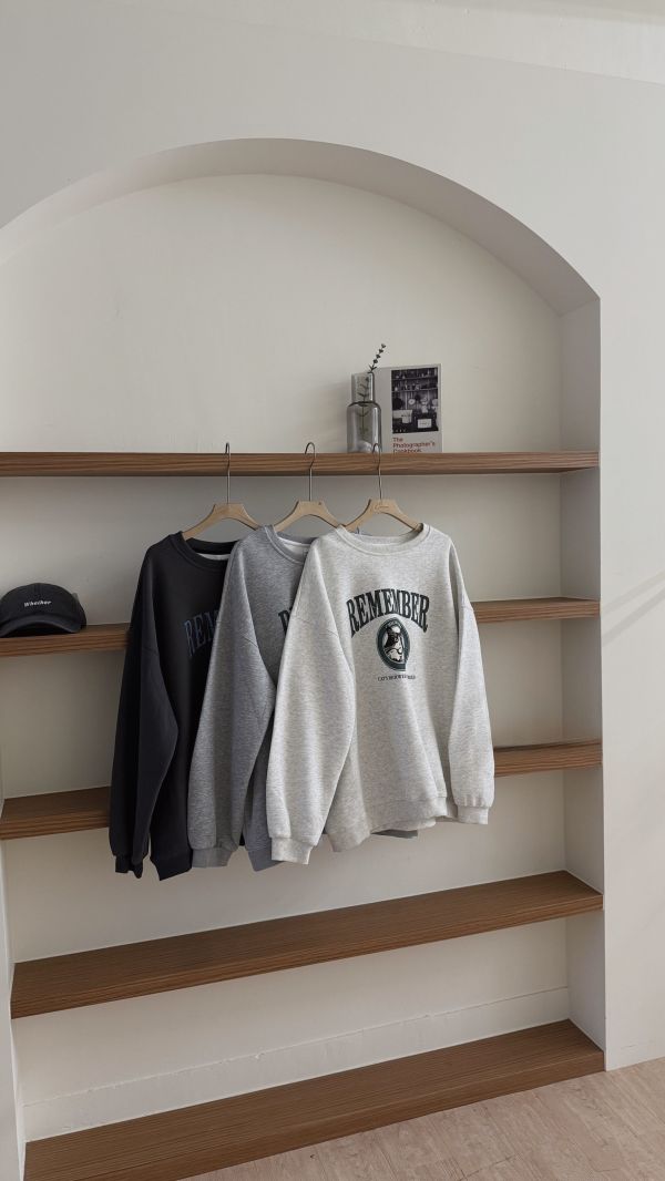 𝐍𝐞𝐰 𝟐𝟎𝟐𝟓 小黑貓衛衣 