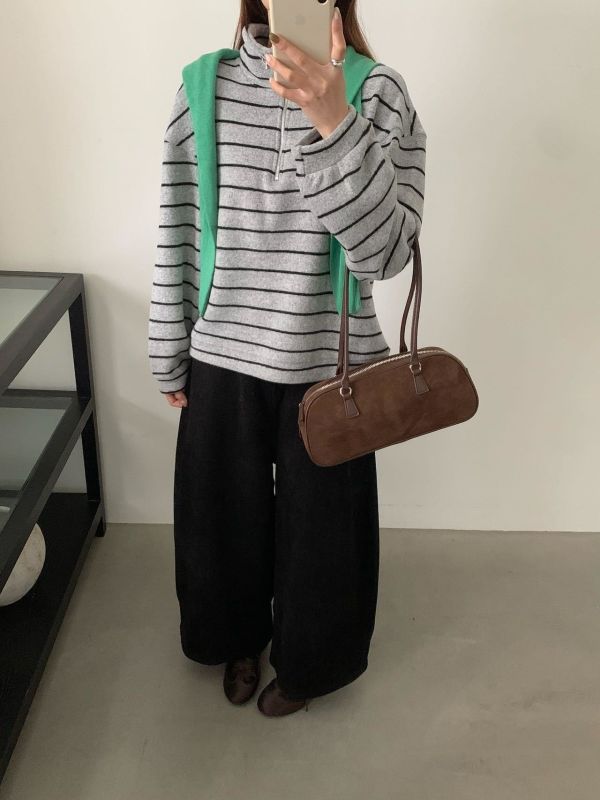 磨毛加絨拉鍊條紋上衣 
