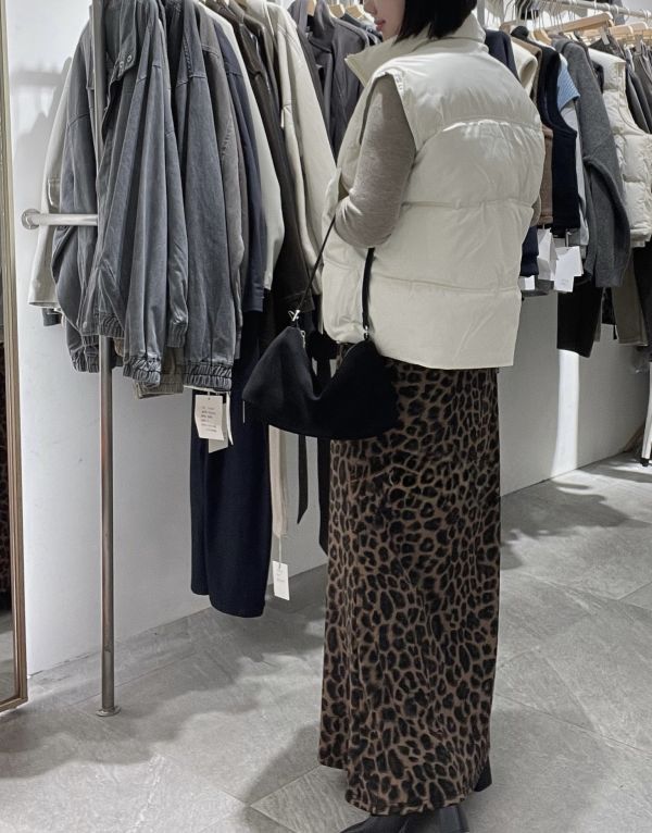 𝐍𝐞𝐰 𝟐𝟎𝟐𝟓 豹紋傘長裙 