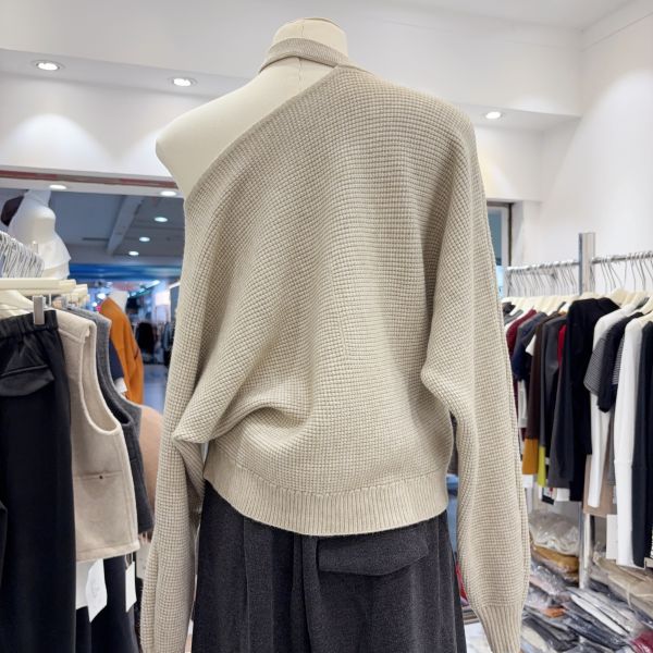 波羅紋圍脖毛衣 