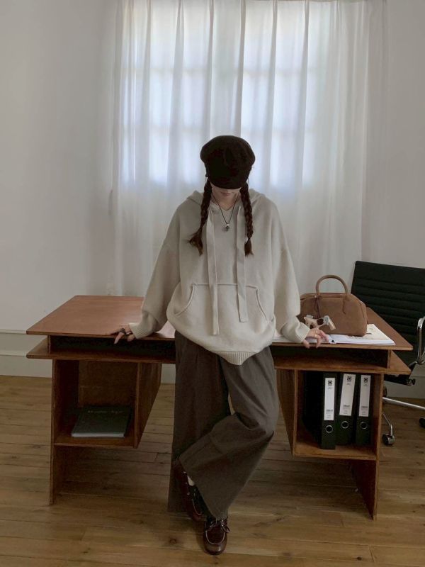 𝐍𝐞𝐰 𝟐𝟎𝟐𝟓連帽拉繩中長版毛衣 