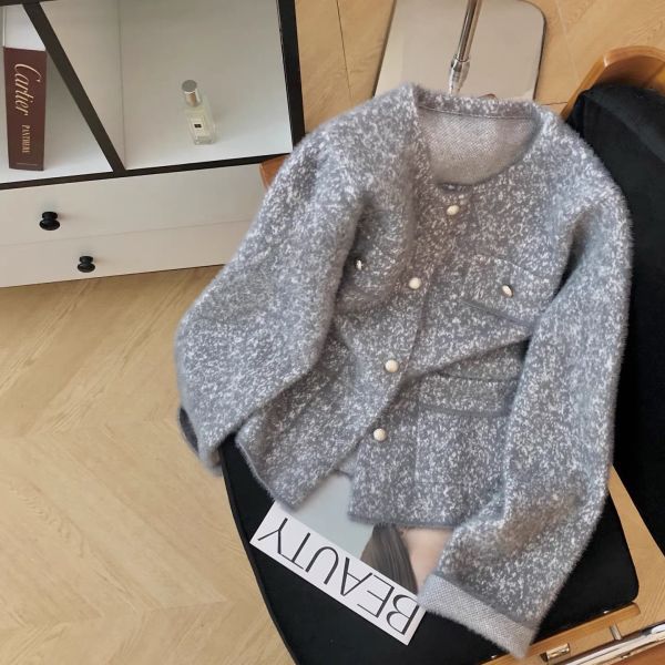 水貂金釦小香外套 