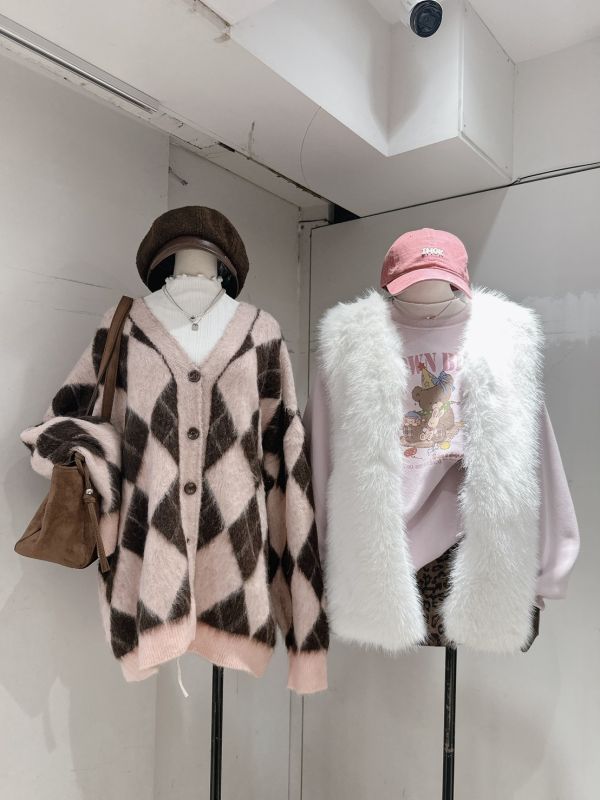 小熊加絨圓領衛衣 