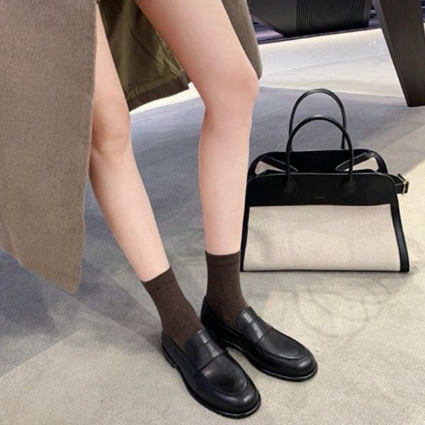 真皮牛皮版｜復古英倫牛津小圓頭平底鞋、真皮皮鞋 美人鞋窩 👠 韓國人氣｜真皮牛皮版｜復古英倫牛津小圓頭平底鞋、真皮皮鞋｜@love 花猴｜小個子增高3公分｜磨砂麂皮絨