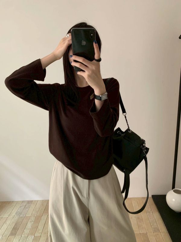 𝐍𝐞𝐰 𝟐𝟎𝟐𝟓 慕絲羊絨內搭T 