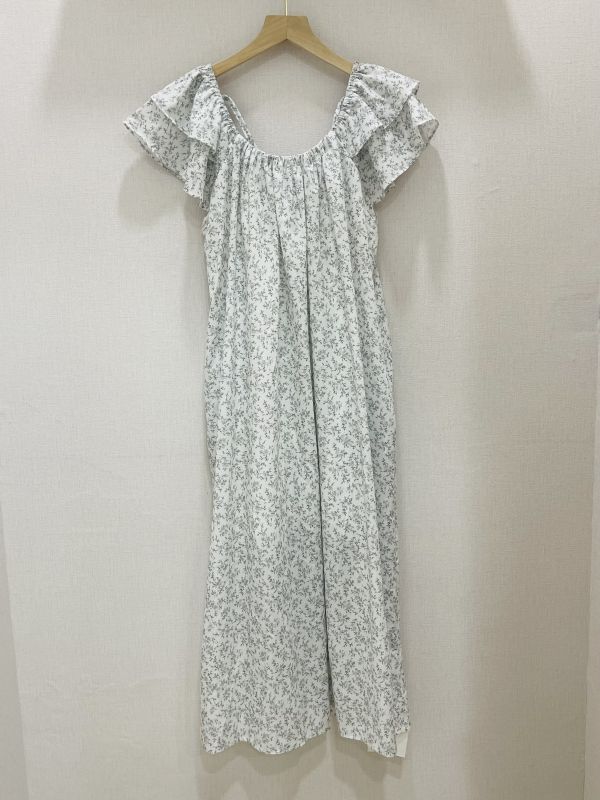 韓系綁帶口袋洋裝 韓國女裝,東大門服裝,流行穿搭,美人鞋窩,小個子穿搭,好看又平價,直播連線,現貨,
實體店鋪