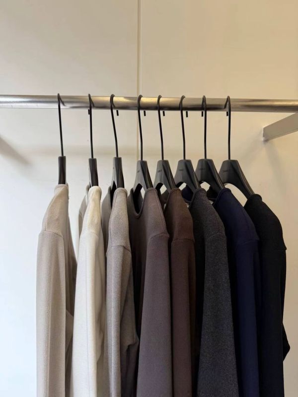 𝐍𝐞𝐰 𝟐𝟎𝟐𝟓 慕絲羊絨內搭T 