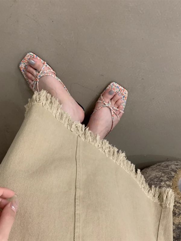 夏季沙灘渡假風～法式平底夾腳人字拖鞋 小香風,平底鞋,人字拖,韓國時尚,平價高CP,金色平底鞋,銀色平底鞋,芭蕾舞鞋