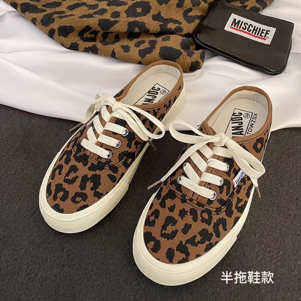 ［好穿推薦］偏大一號 35-40 豹紋懶人帆布鞋 #韓式鞋款 #韓式鞋款
厚底鞋
#增高鞋
#休閒運動鞋
#時尚鞋子
#東大門時尚
#鞋子設計
#舒適鞋款
#潮流運動鞋
#韓國流行