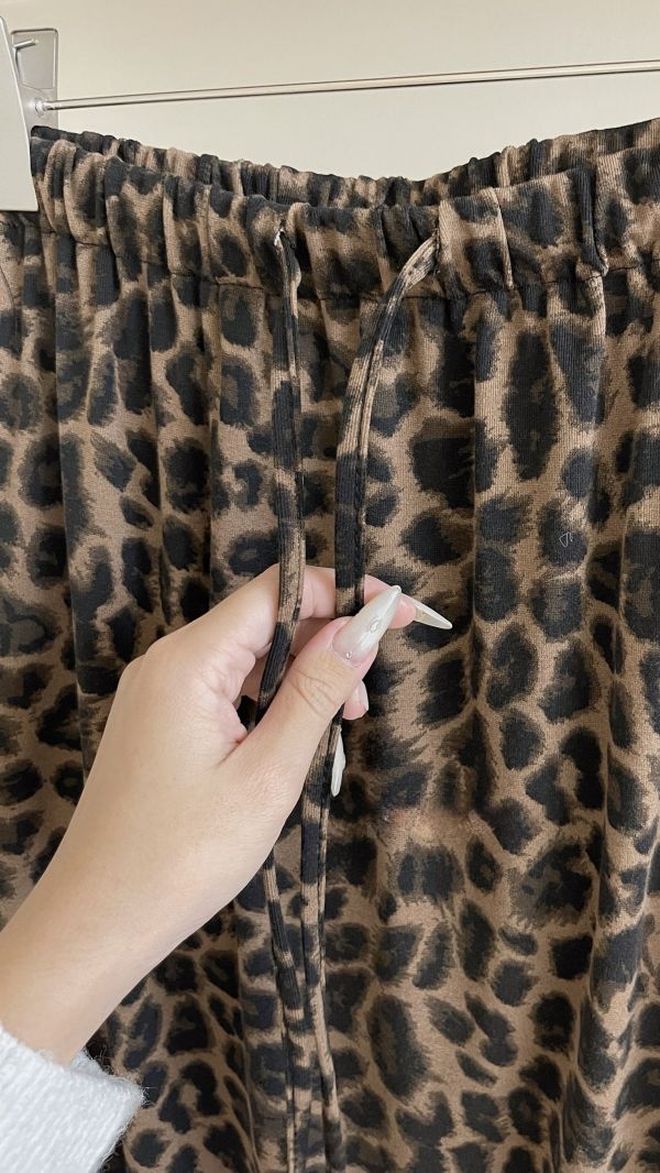 𝐍𝐞𝐰 𝟐𝟎𝟐𝟓 豹紋傘長裙 