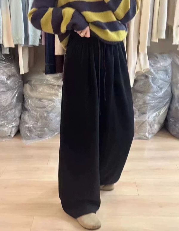 𝐍𝐞𝐰 𝟐𝟎𝟐𝟓 抽繩羊絨糯米褲 