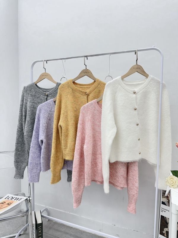 SR超美開釦毛衣 