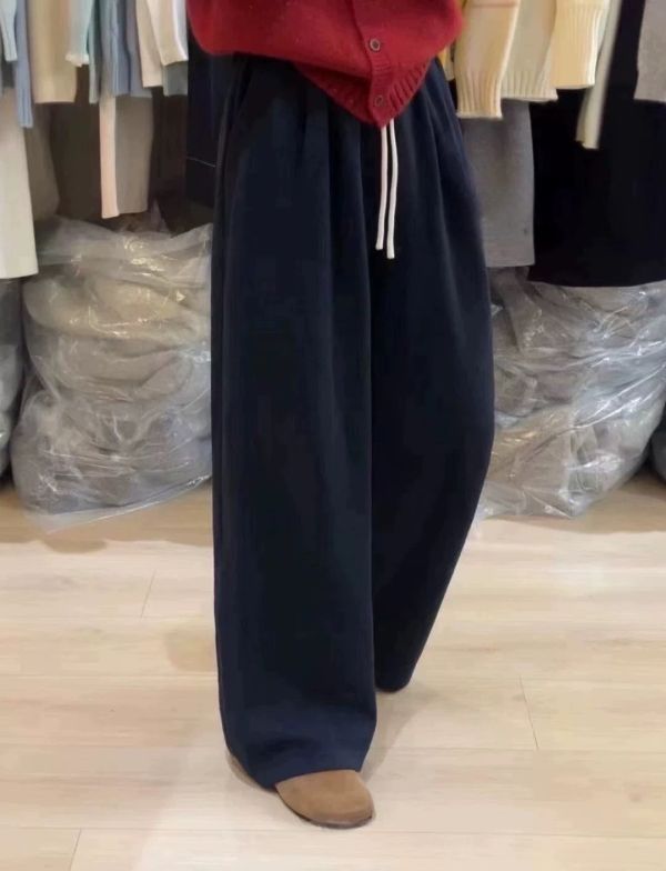 𝐍𝐞𝐰 𝟐𝟎𝟐𝟓 抽繩羊絨糯米褲 