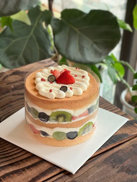 白貓水果戚風 金門甜點,金門美食,金門旅遊,生日蛋糕,蛋糕,金門伴手禮,巧克力戚風,父親節蛋糕,母親節蛋糕,蛋糕外送,草莓蛋糕,達克瓦茲,提拉米蘇,草莓大福,戚風蛋糕,水果蛋糕,泡芙,金門下午茶,金門咖啡,金門民宿