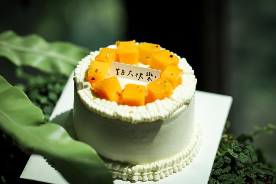 芒果戚風蛋糕 金門甜點,金門美食,金門旅遊,生日蛋糕,蛋糕,金門伴手禮,巧克力戚風,父親節蛋糕,母親節蛋糕,蛋糕外送,草莓蛋糕,達克瓦茲,提拉米蘇,草莓大福,戚風蛋糕,水果蛋糕,泡芙,金門下午茶,金門咖啡,金門民宿