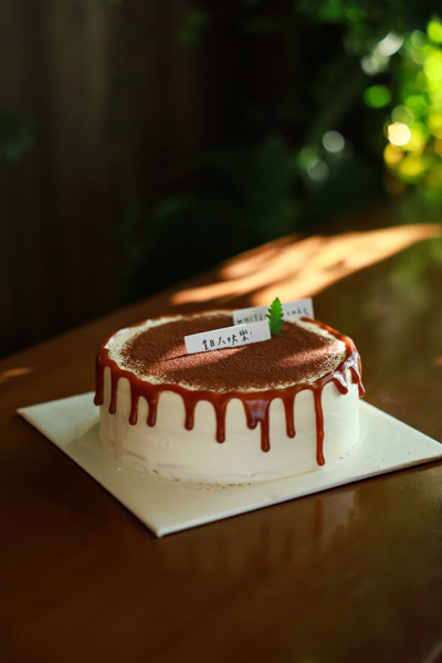 提拉米蘇千層蛋糕 金門甜點,金門美食,金門旅遊,生日蛋糕,蛋糕,金門伴手禮,巧克力戚風,父親節蛋糕,母親節蛋糕,蛋糕外送,草莓蛋糕,達克瓦茲,提拉米蘇,草莓大福,戚風蛋糕,水果蛋糕,泡芙,金門下午茶,金門咖啡,金門民宿