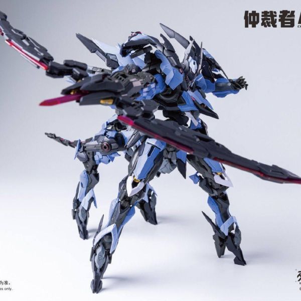 8月預購 核誠治造X哮星 交錯戰線 第二彈 1/100 仲裁者 Arbiter 組裝模型 