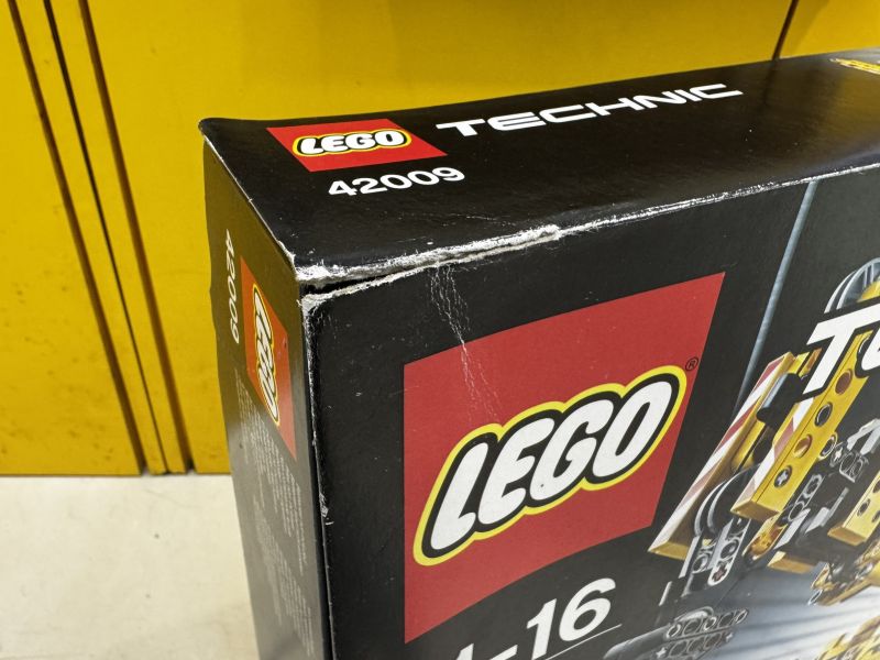 [現貨] 絕版 樂高LEGO 42009 科技系列吊車Mobile Crane MK II (盒損) 