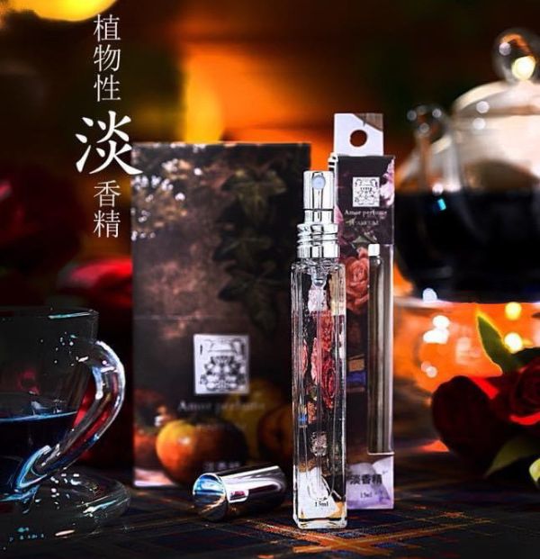 【法國產地】AMOR PERFUME 淡香精 – 隨身噴霧瓶 【法國產地】AMOR PERFUME 淡香精 – 海洋隨身噴霧瓶最貼心禮贈品法國產地.ROSE玫瑰天然精油香氛擴香瓶精裝禮盒組.情人節,玫瑰香氛,玫瑰精油,玫瑰香精,法國精油,法國香精