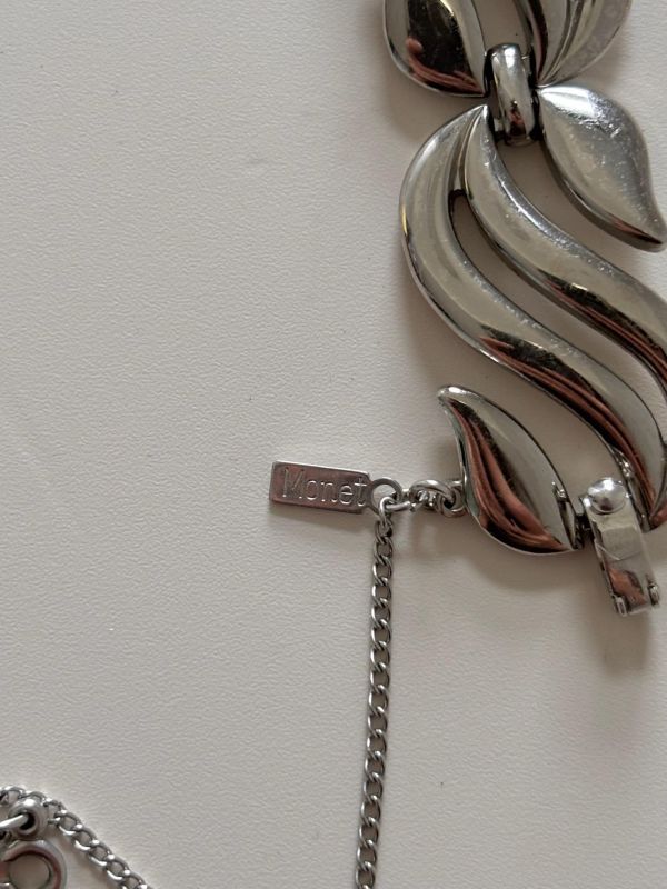 Monet 銀色金屬手鍊 