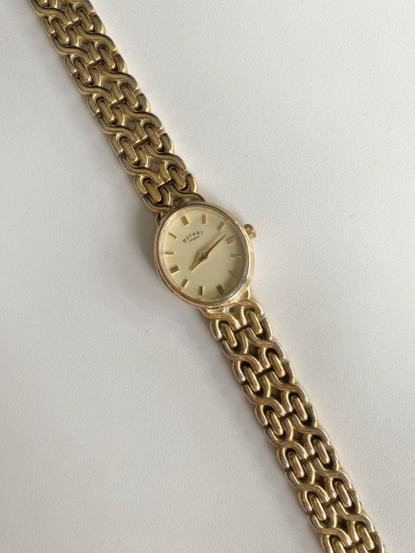 Rotary 古董交叉錶 | Classic Rotary In Beautiful Strap 