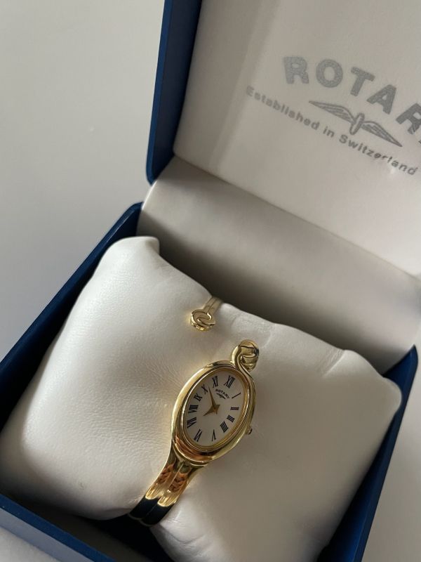 Rotary 氣質小金手環錶 