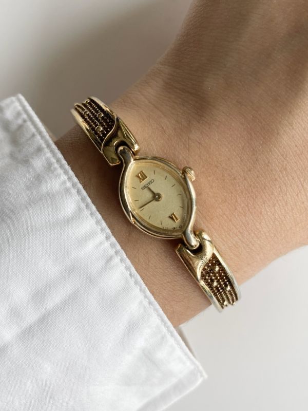 Seiko中古菱形小金錶 