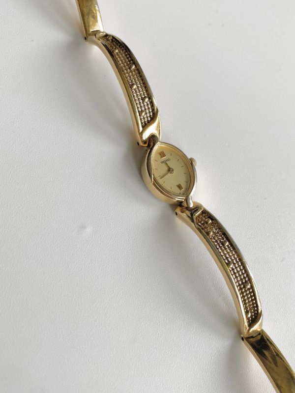 Seiko中古菱形小金錶 
