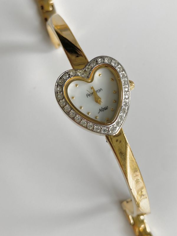 美國Armitron愛心滿圈鑽錶 | Vintage Armitron in Heart Shape 