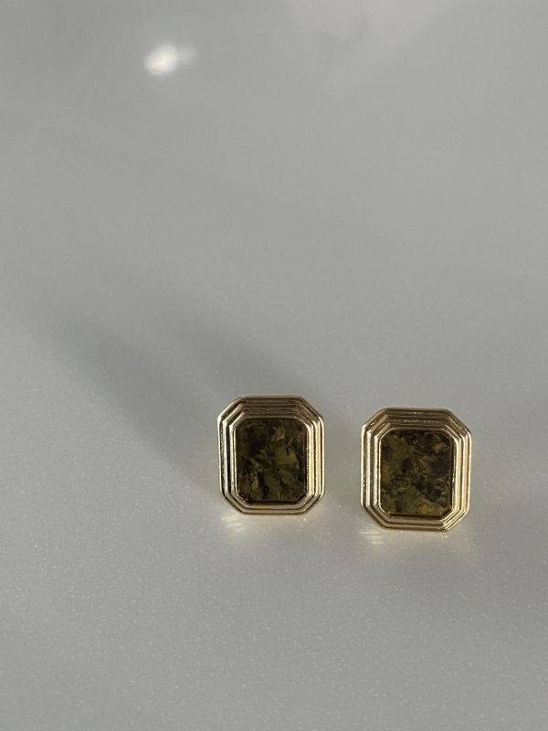 絕美中古墨金耳夾 