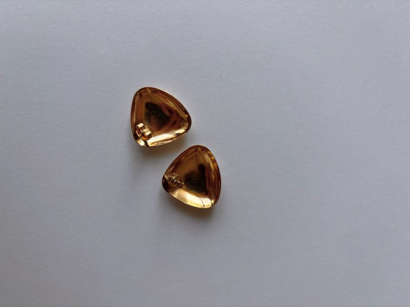 氣質三角形耳環 