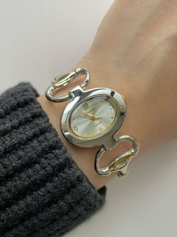 Geneva Platinum 鏤空橢圓錶 | Vintage Geneva Watch in Silver 