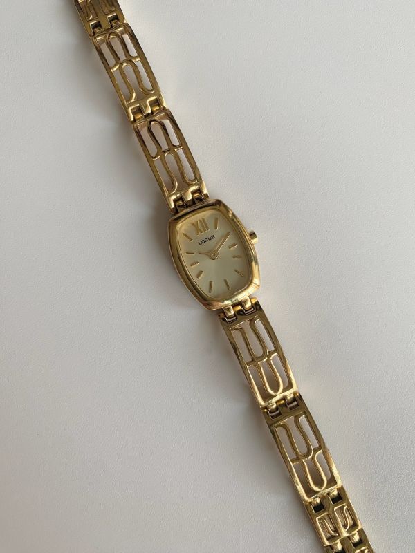 Lorus經典款簍空錶帶 | Lorus Watch with Beautiful Strap 