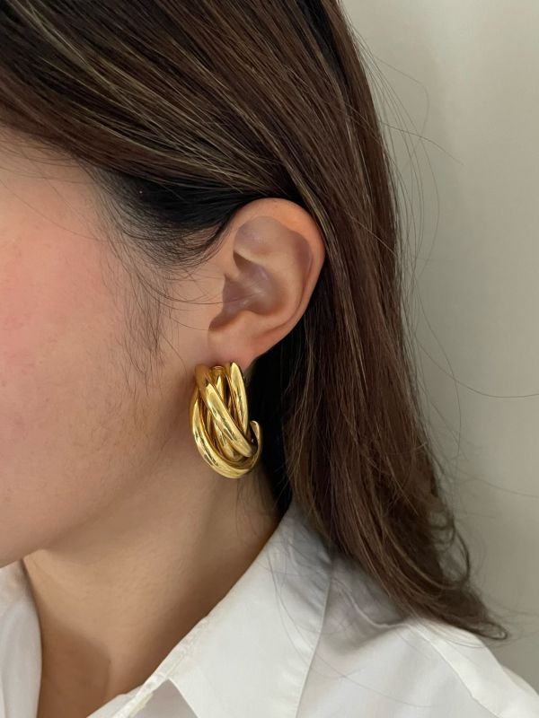 復古金色C 型紐結耳環 