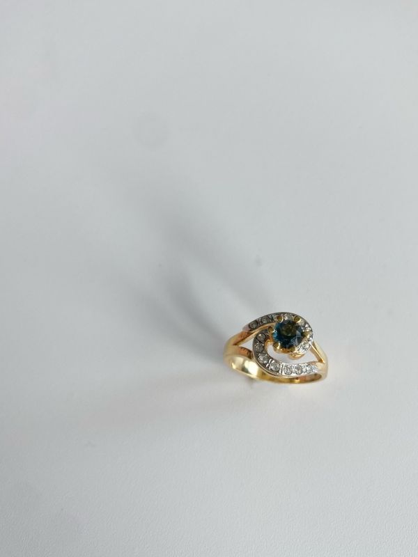 Avon 中古旋轉鑽戒 | Vintage Ring Beautiful Blue Diamond 
