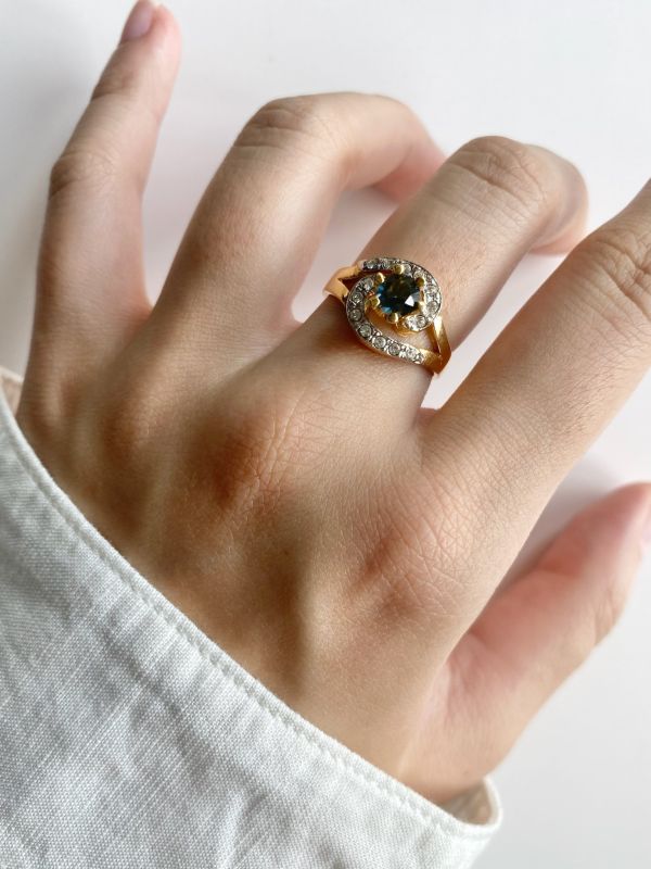 Avon 中古旋轉鑽戒 | Vintage Ring Beautiful Blue Diamond 