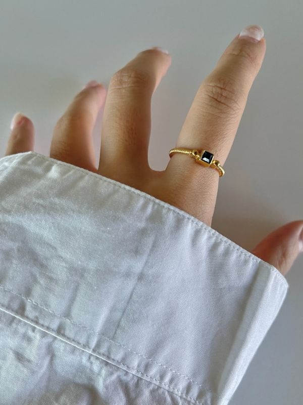 AVON 80s 淡藍方鑽戒指 