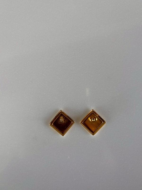 極簡方形白珐瑯耳環 