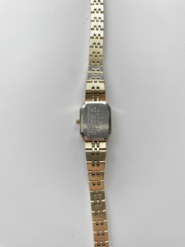 Citizen 正方小金錶 