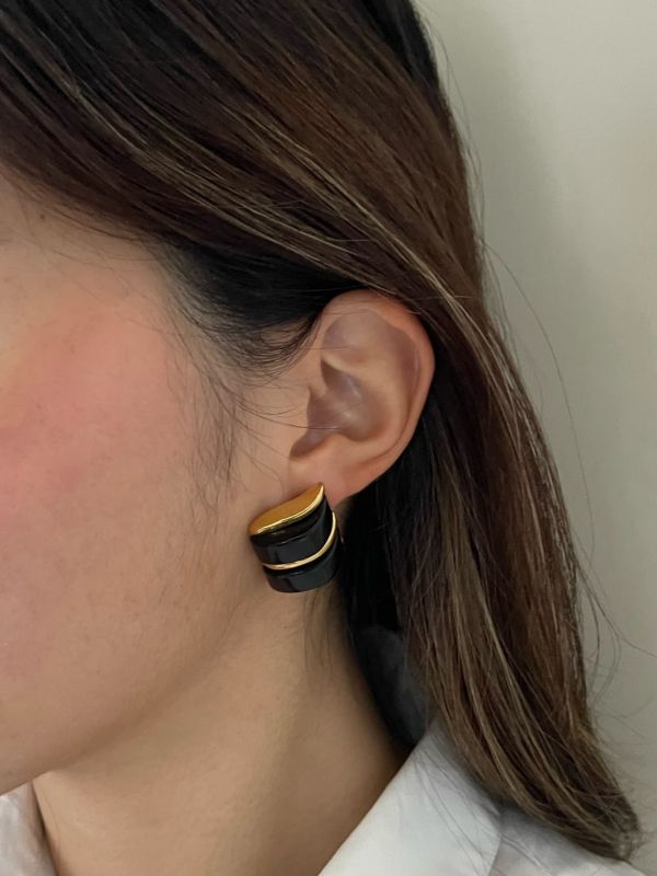 Vintage 黑金波浪方形耳環 