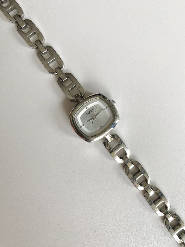 TIMEX中古方形銀錶 | Vintage Square TIMEX in Silver 